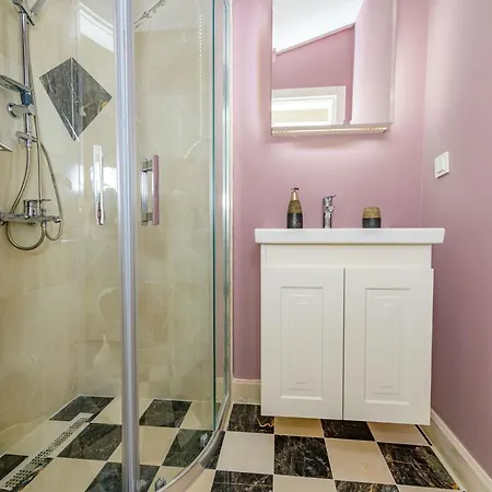 Charming With A Private Pool In